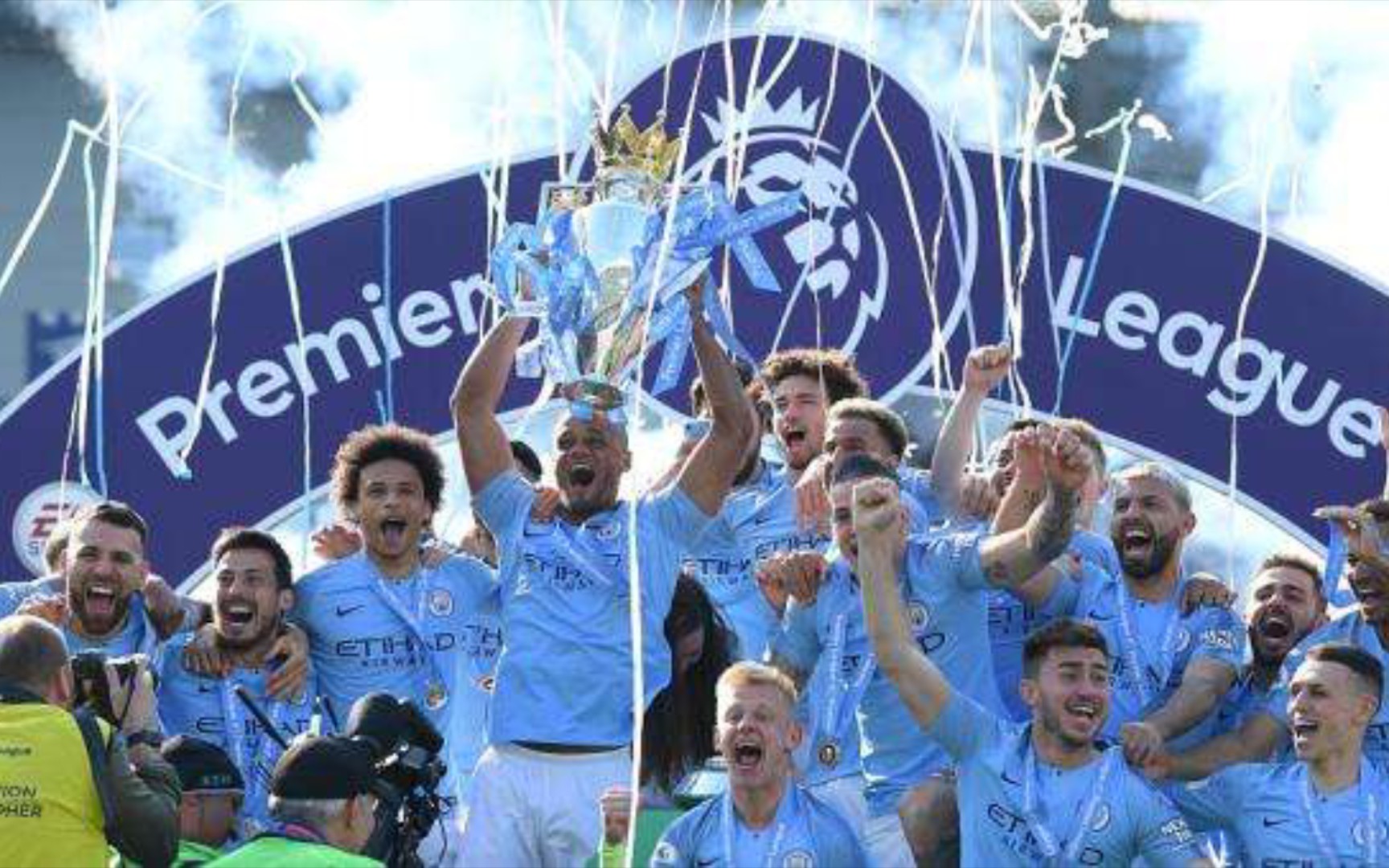 低杠冠军的 低杠冠军的